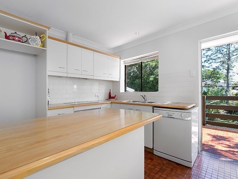 3 Orama Road, Yeronga QLD 4104