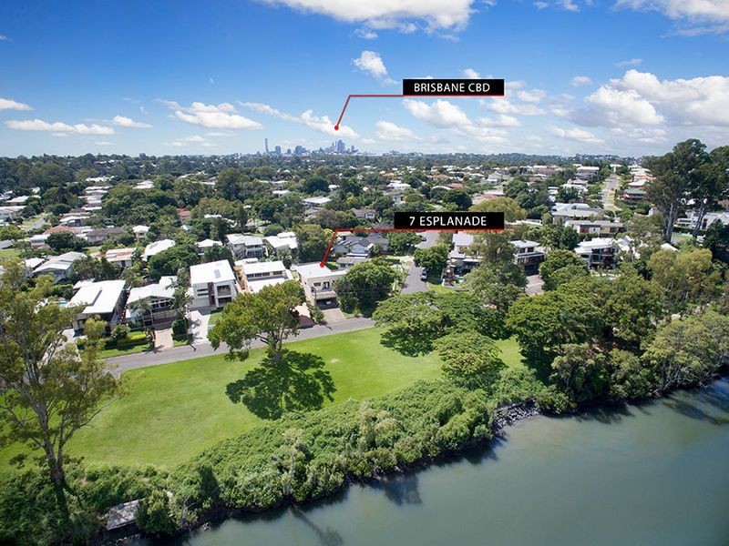 7 Esplanade, Yeronga QLD 4104