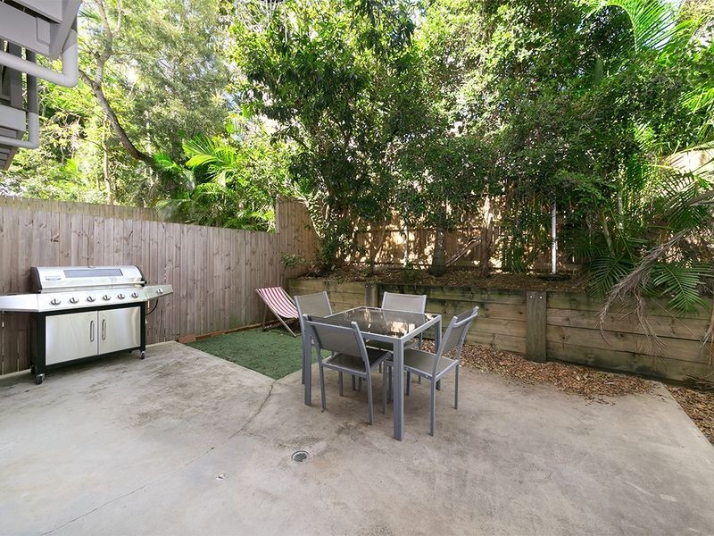 3/16 Broadmere Street, Annerley QLD 4103