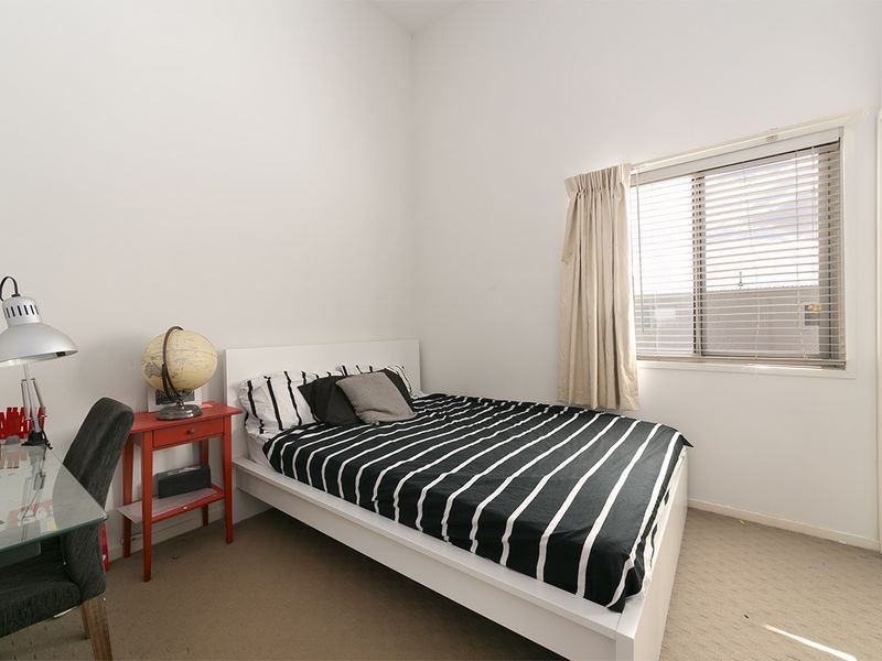 3/16 Broadmere Street, Annerley QLD 4103