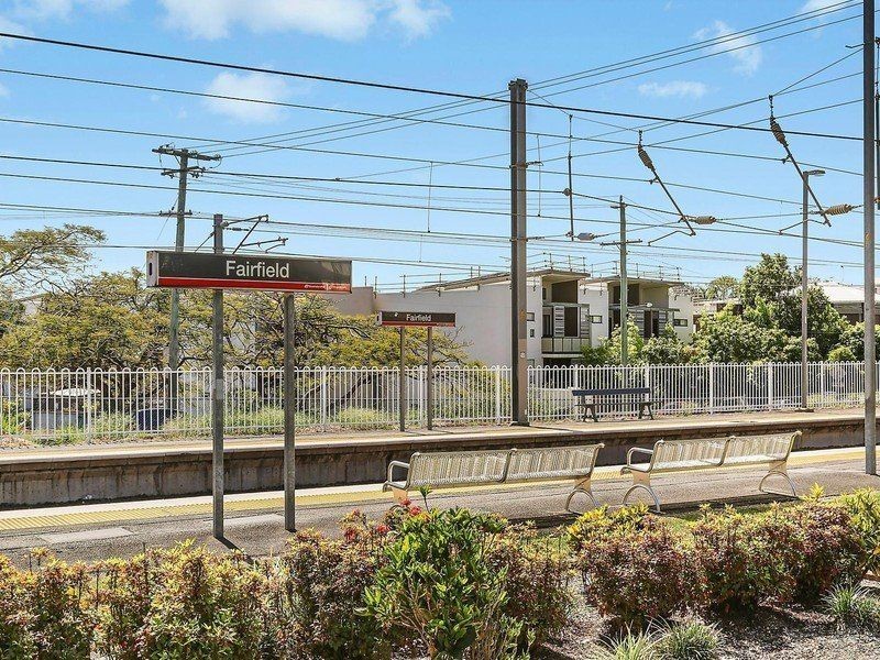 3/16 Broadmere Street, Annerley QLD 4103