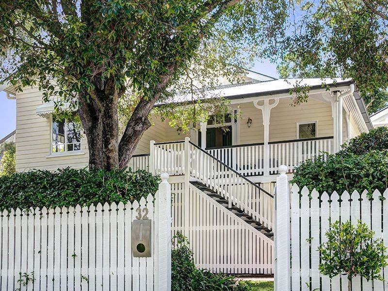 32 Feez Street, Yeronga QLD 4104
