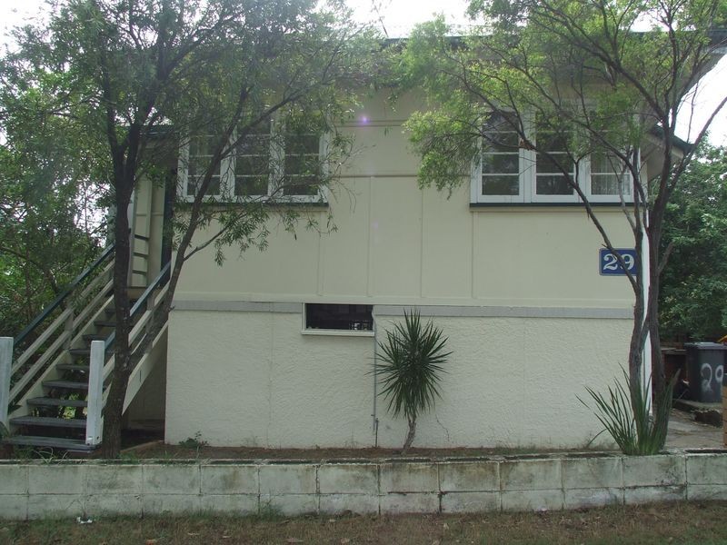 29 Byrnes Street, Fairfield QLD 4103