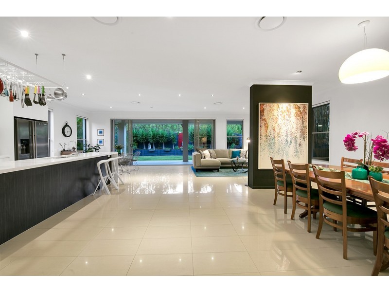 28 Orlando Road, Yeronga QLD 4104