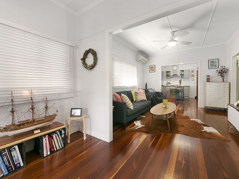 12 Park Lane, Yeerongpilly QLD 4105