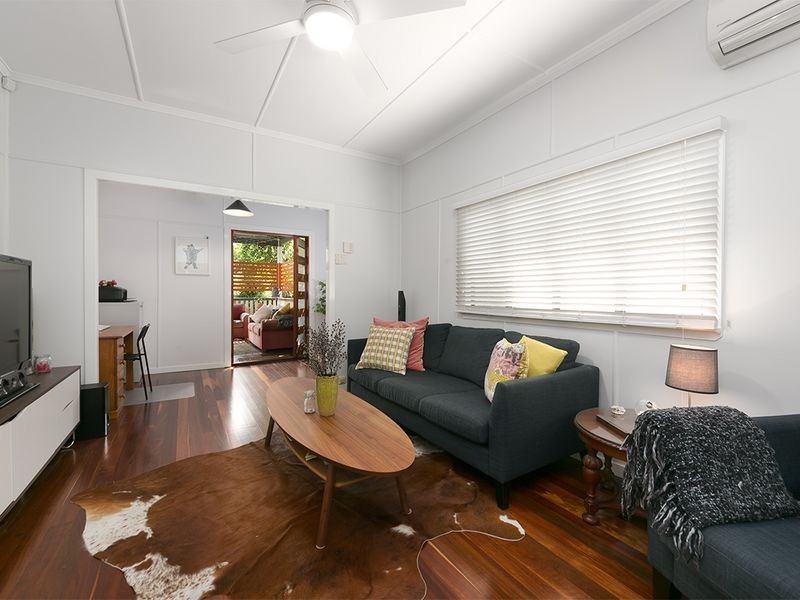 12 Park Lane, Yeerongpilly QLD 4105