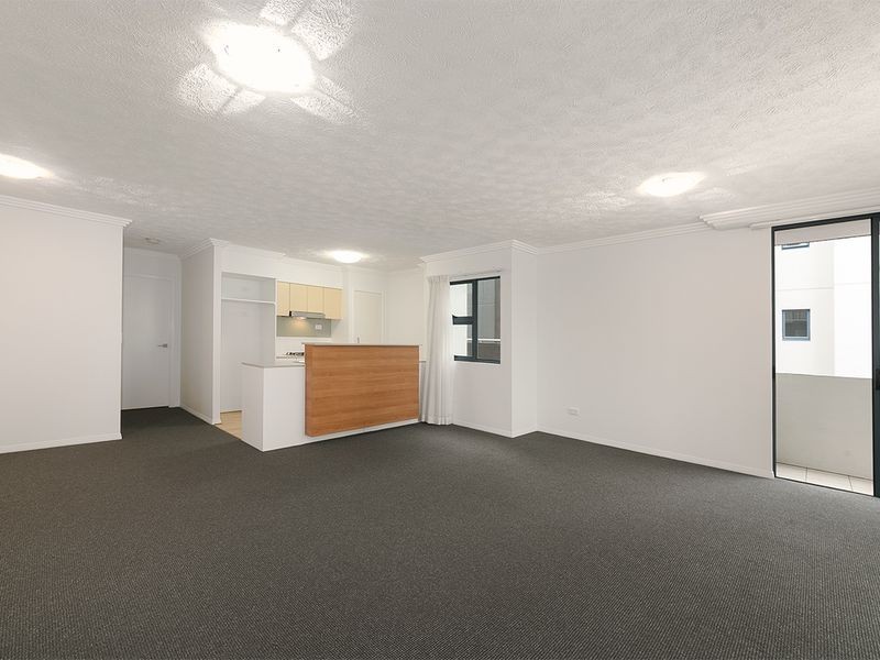 212/803 Stanley Street, Woolloongabba QLD 4102