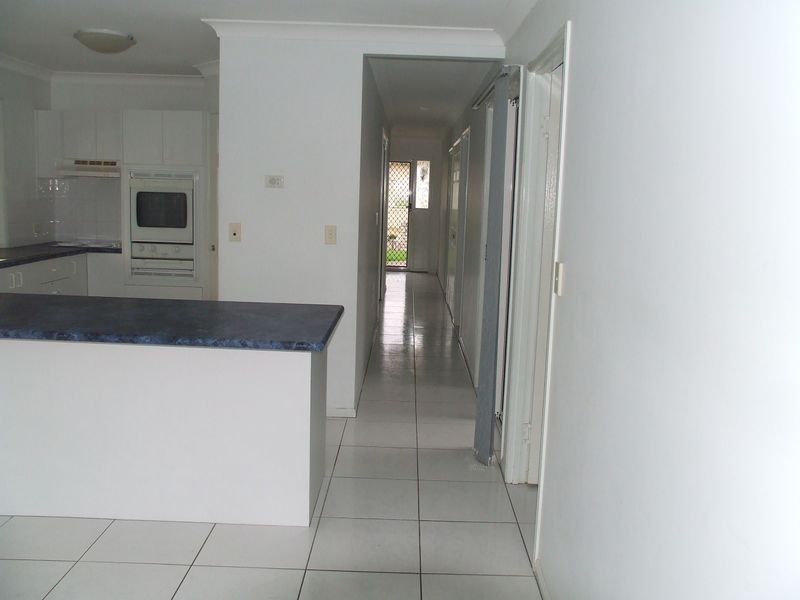 80 The Village Avenue, Coopers Plains QLD 4108