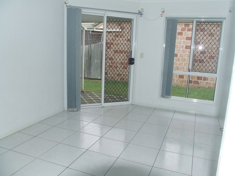 80 The Village Avenue, Coopers Plains QLD 4108