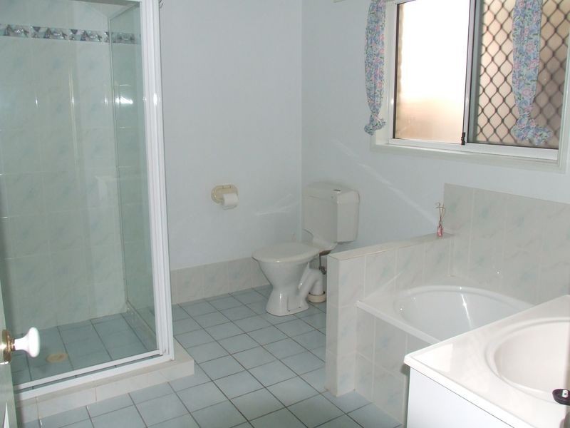 80 The Village Avenue, Coopers Plains QLD 4108