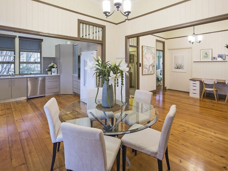 17 Cavan Street, Annerley QLD 4103