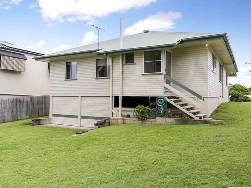 18 Ormuz Road, Yeronga QLD 4104