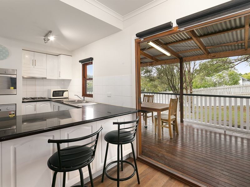 49 Dunstan Street, Moorooka QLD 4105