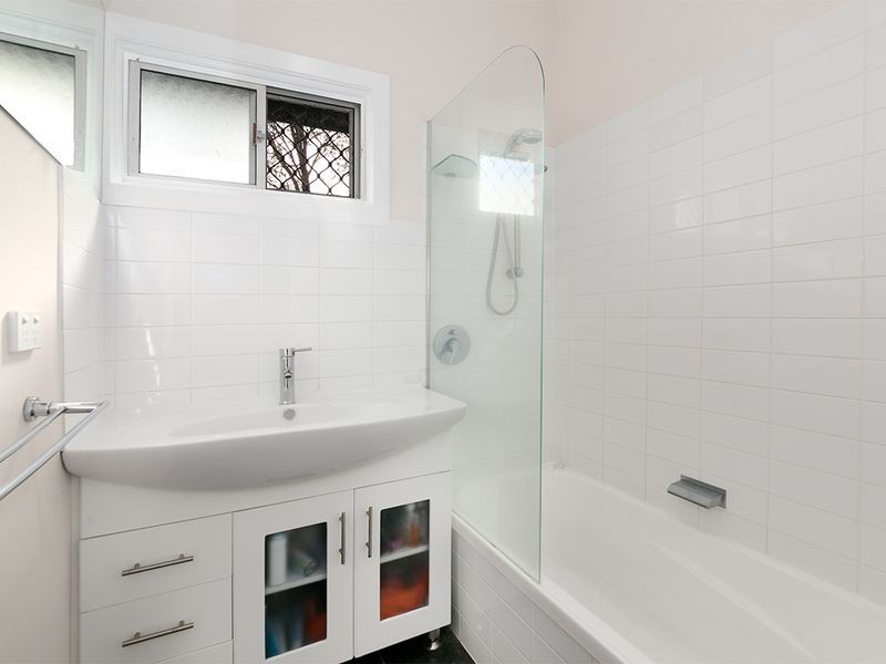 49 Dunstan Street, Moorooka QLD 4105