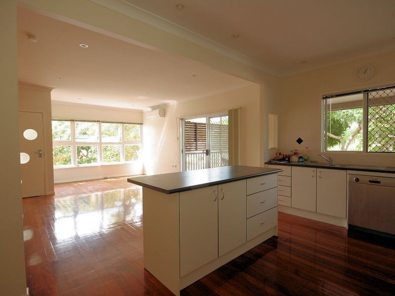 79 Laura Street, Tarragindi QLD 4121