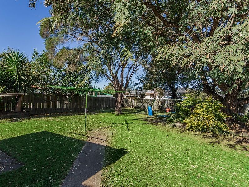 12 Coverack Street, Leichhardt QLD 4305