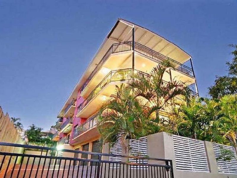 8/15 Eskgrove Street, East Brisbane QLD 4169