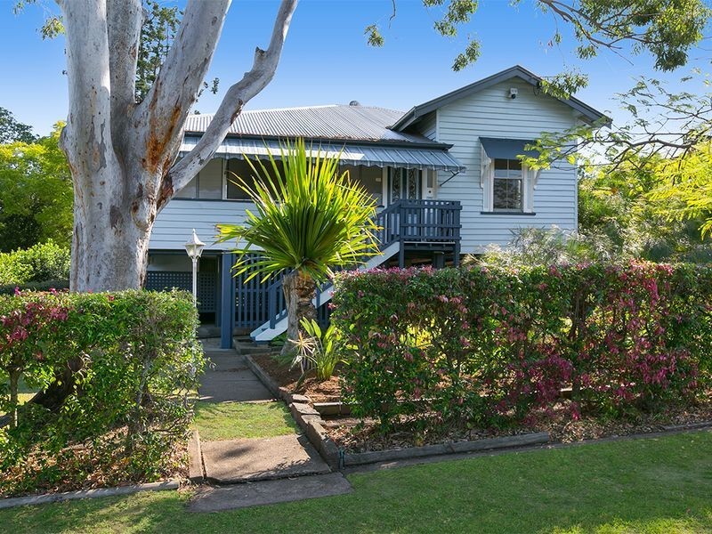 21 Avoca Street, Yeronga QLD 4104