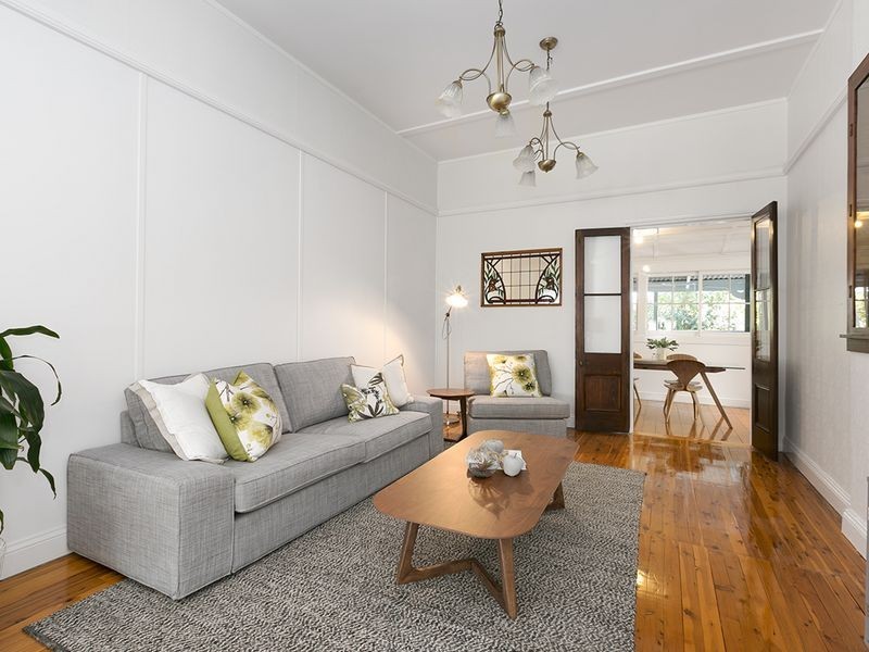 21 Avoca Street, Yeronga QLD 4104