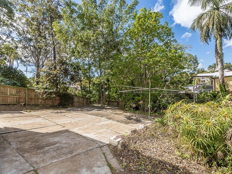 95 Frederick Street, Toowong QLD 4066