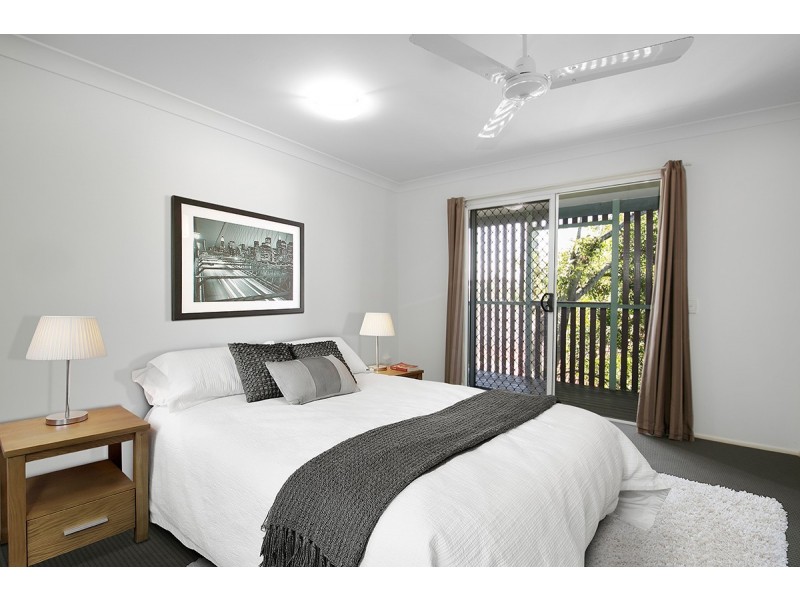2/12 Wilkie Street, Yeerongpilly QLD 4105