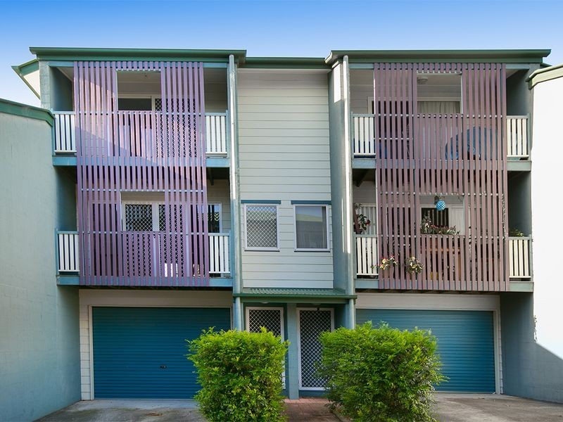 2/12 Wilkie Street, Yeerongpilly QLD 4105