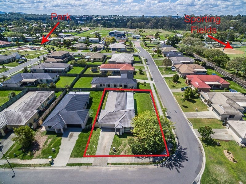 15 Ronayne Circuit, One Mile QLD 4305
