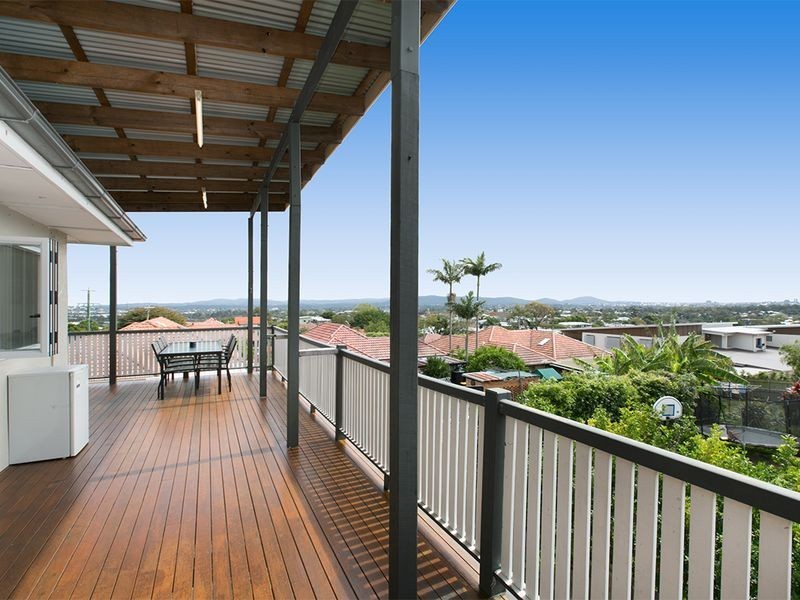 56 Bracken Street, Moorooka QLD 4105