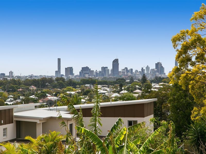 56 Bracken Street, Moorooka QLD 4105