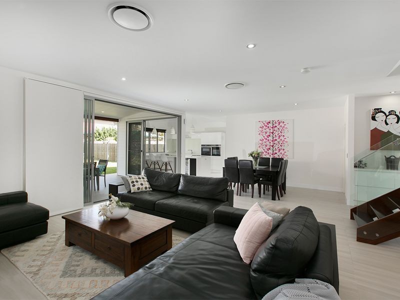 22 Anita Street, Yeronga QLD 4104