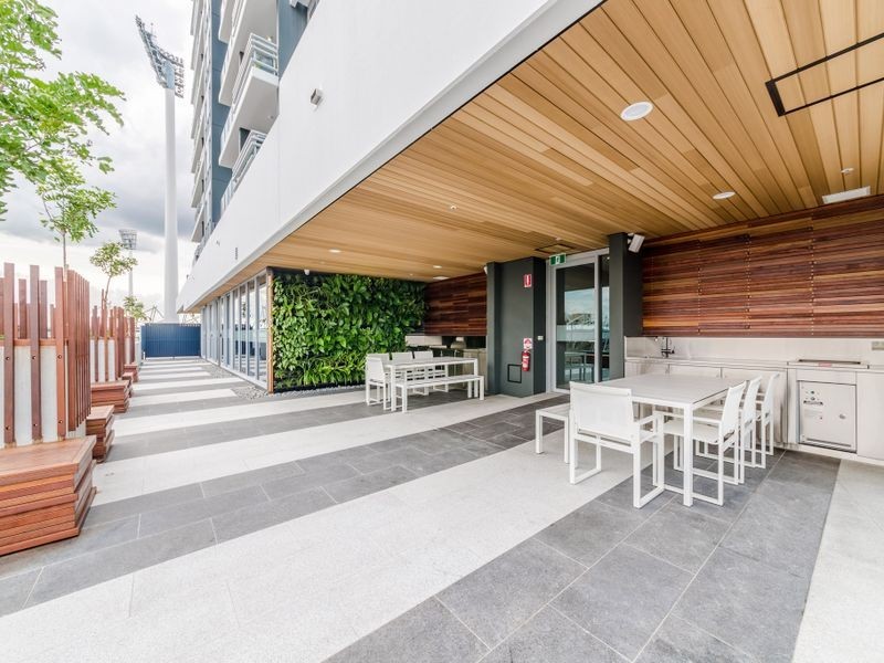 706/855 Stanley Street, Woolloongabba QLD 4102