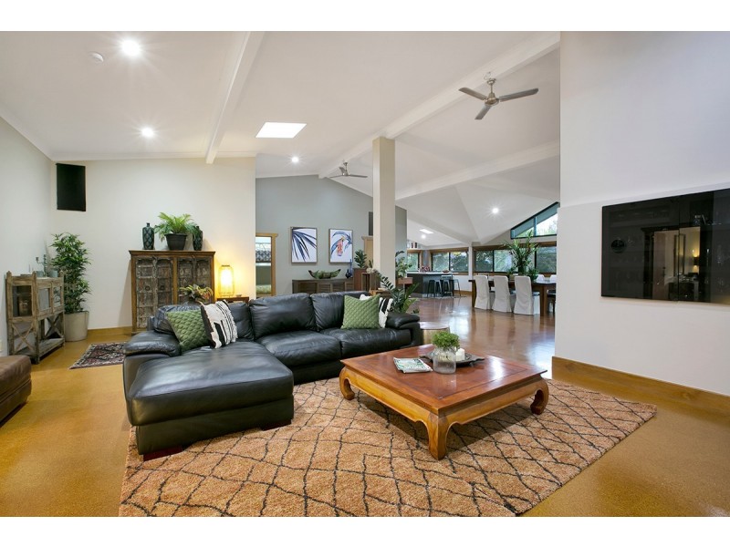 5 Glengregory Street, Fairfield QLD 4103