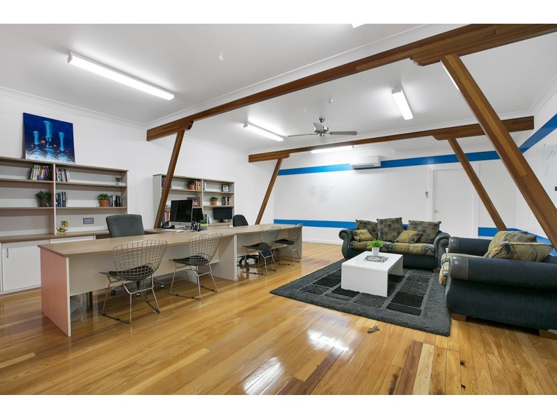 5 Glengregory Street, Fairfield QLD 4103