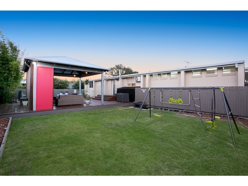 5 Glengregory Street, Fairfield QLD 4103