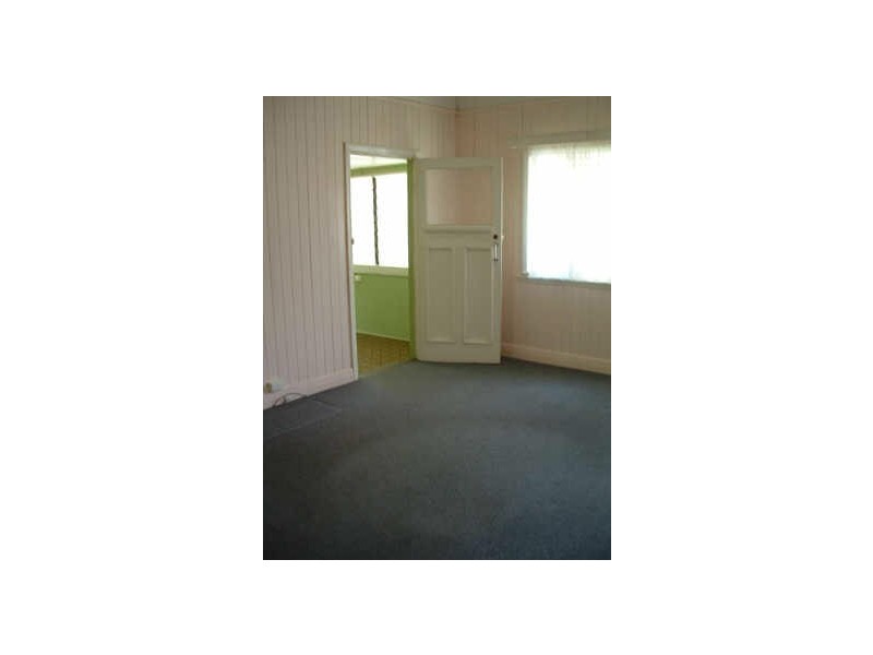 122 Fairfield Road, Fairfield QLD 4103