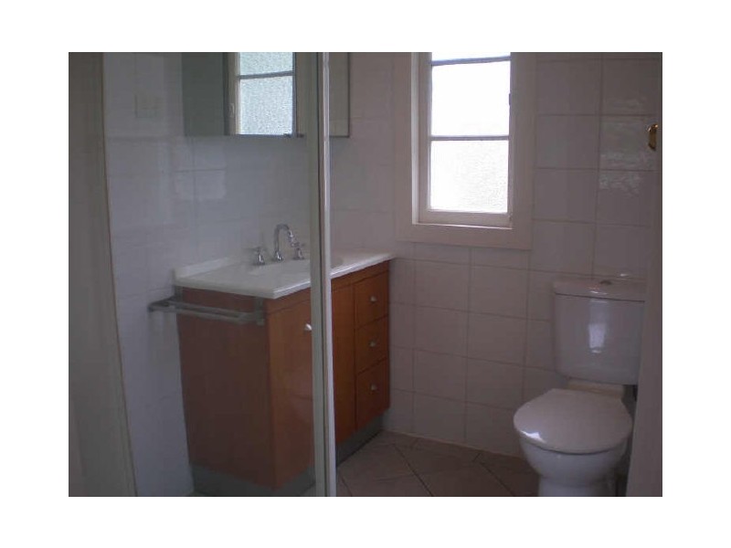 22 Jordan Street, Greenslopes QLD 4120