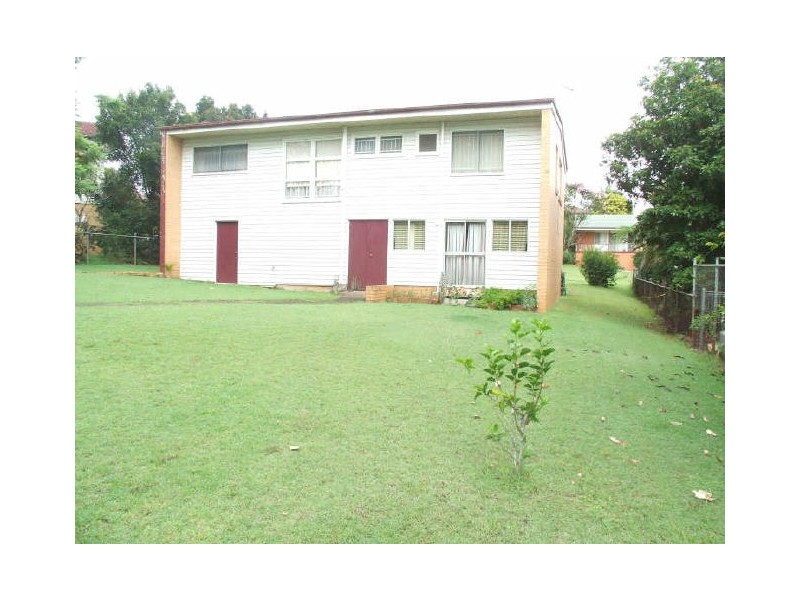 12 Harlock Street, Moorooka QLD 4105