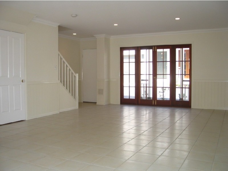 7/2 Tees Street, Yeerongpilly QLD 4105