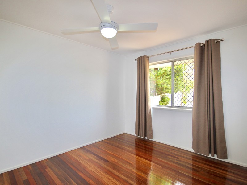 2/29 Cook Street, Yeronga QLD 4104