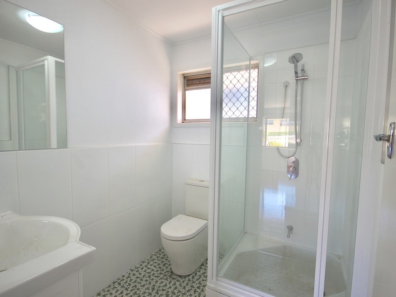 2/29 Cook Street, Yeronga QLD 4104