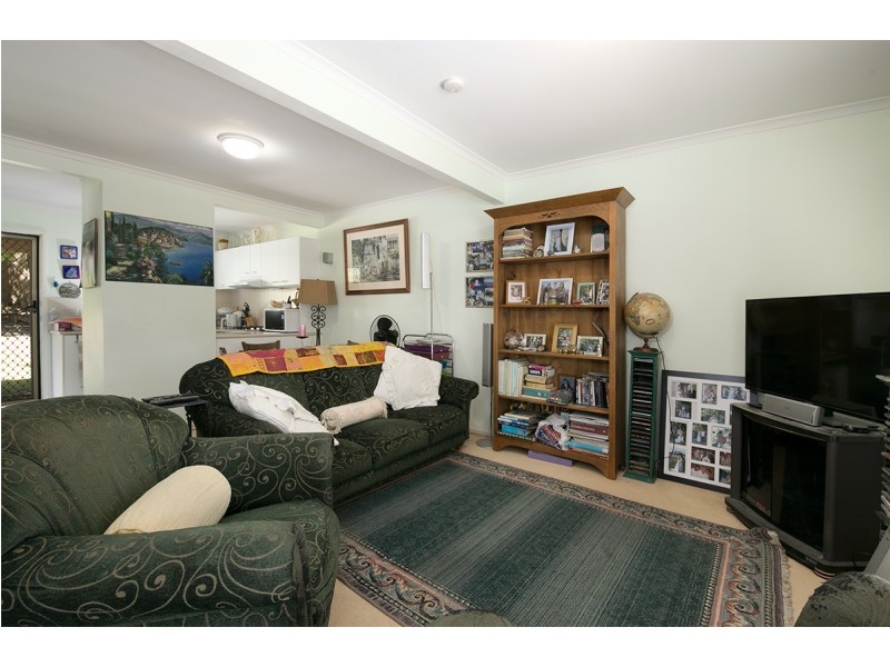 37/116 Meadowlands Road, Carina QLD 4152