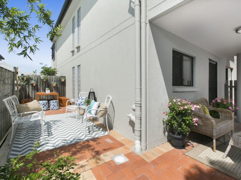 2/33 Sargent Street, New Farm QLD 4005