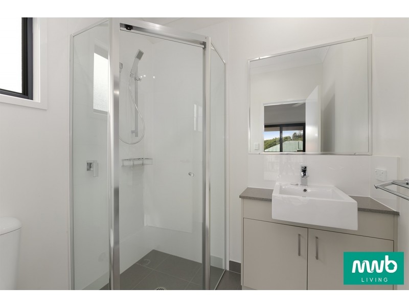 2/37 Manson Parade, Yeronga QLD 4104