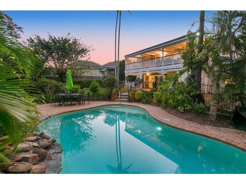26 Rhyndarra Street, Yeronga QLD 4104