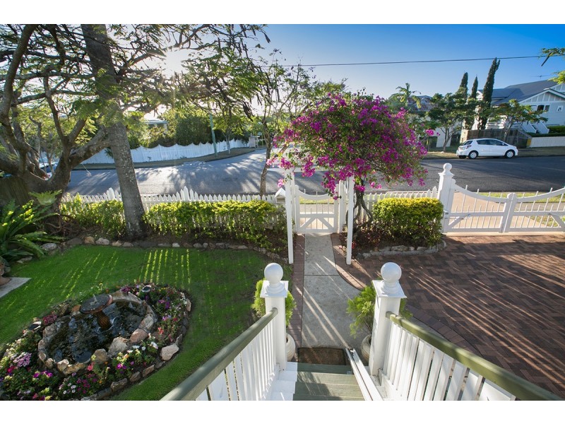 26 Rhyndarra Street, Yeronga QLD 4104