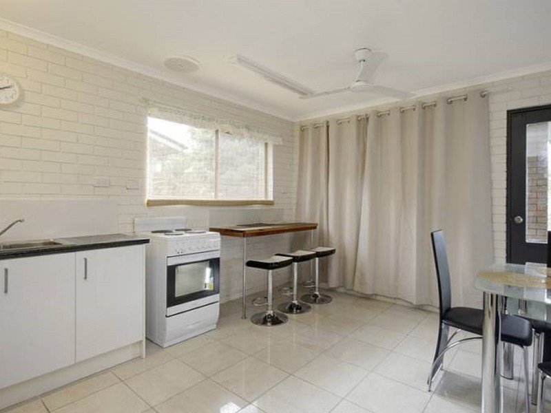 90 Borden Street, Sherwood QLD 4075