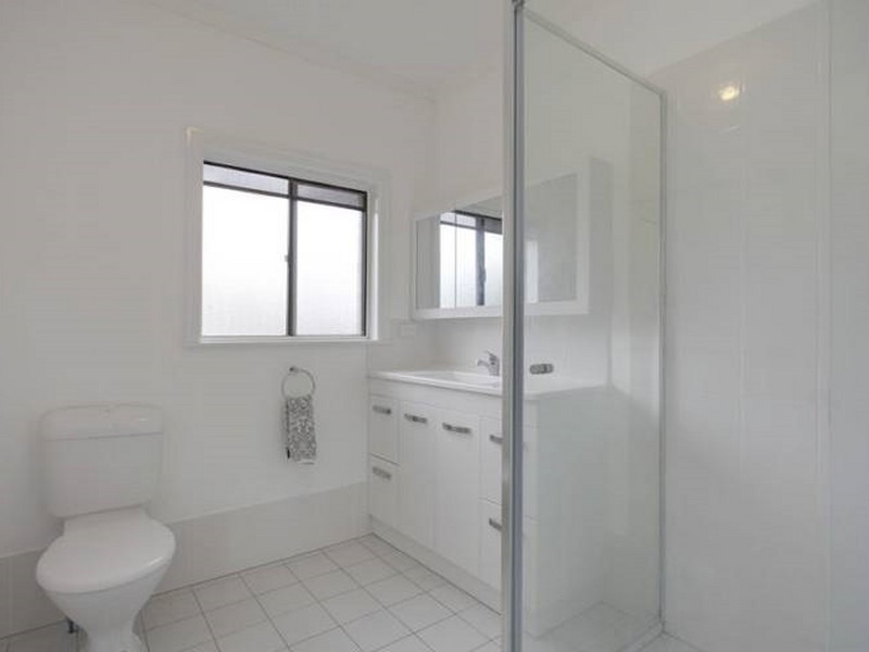 90 Borden Street, Sherwood QLD 4075