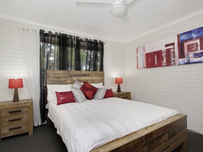 90 Borden Street, Sherwood QLD 4075