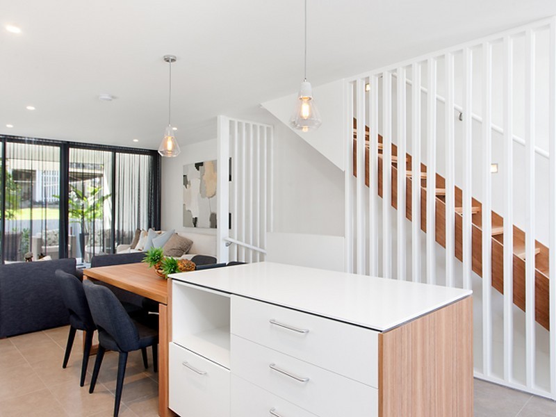 8/37 Latimer Street, Holland Park QLD 4121