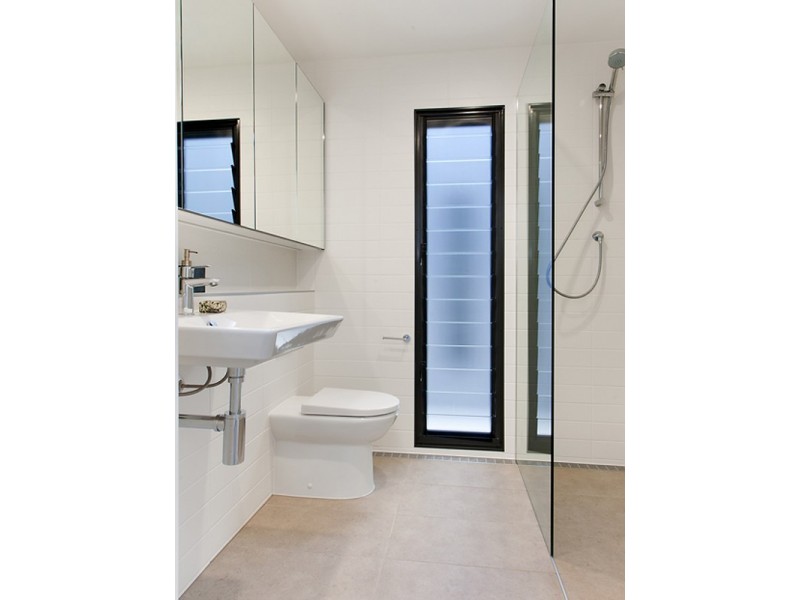 8/37 Latimer Street, Holland Park QLD 4121